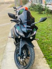 YAMAHA R15 V3